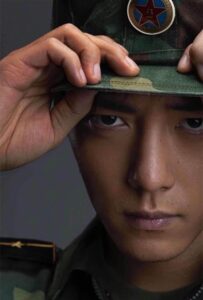 Ace Troops مترجم